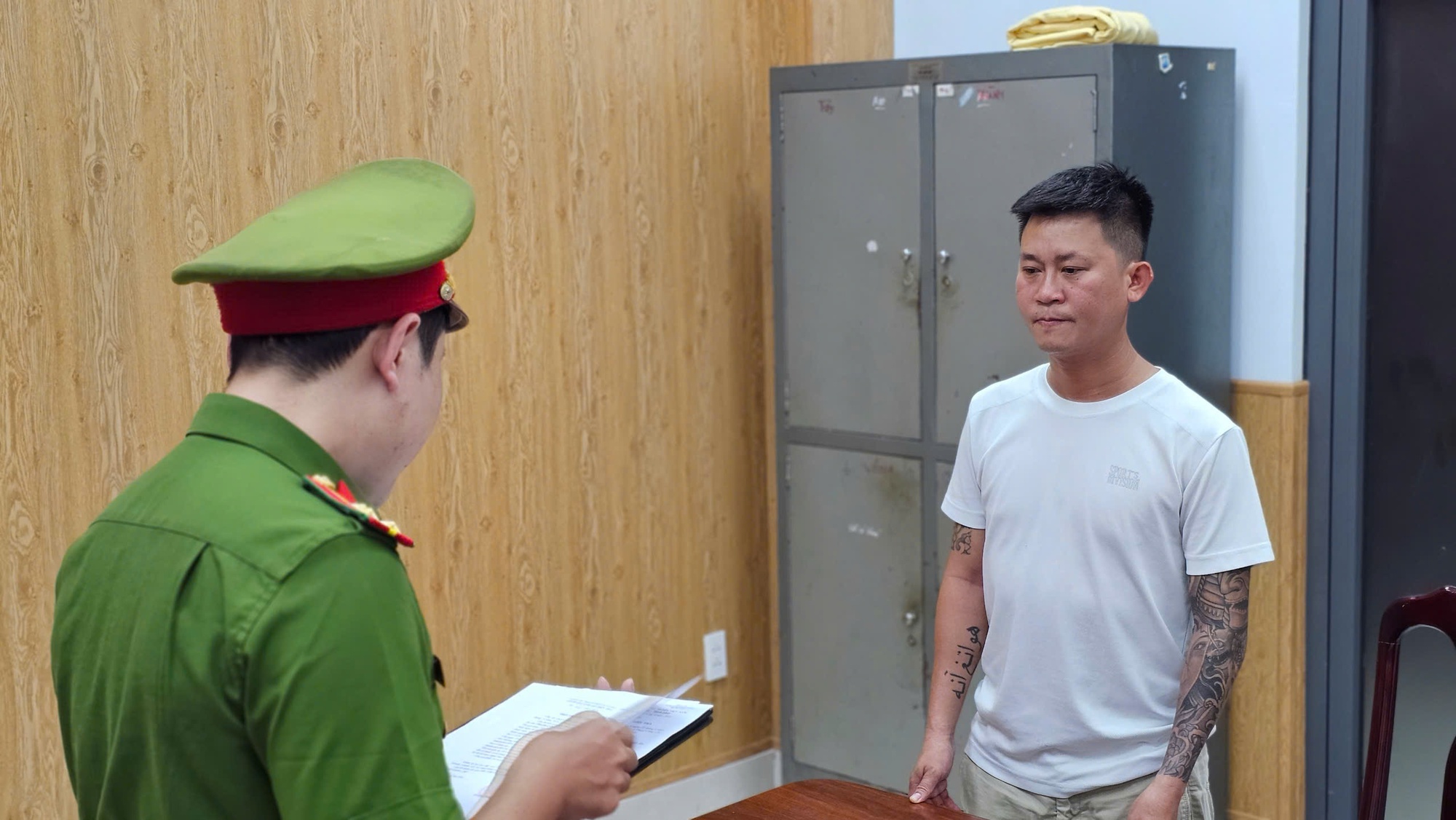 Chân tướng nhân vật cầm đầu đường dây đánh bạc 2.000 tỉ đồng lộ diện sau 6 tháng- Ảnh 1. Chân tướng nhân vật cầm đầu đường dây đánh bạc 2.000 tỉ đồng lộ diện sau 6 tháng- Ảnh 1.