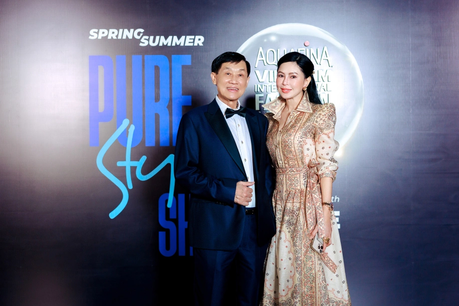 Những ông bố "đỉnh nóc kịch trần" gây dựng nên nền tảng "khủng" từ hai bàn tay trắng, tạo ra cả một thế hệ kế thừa tài năng khiến người ta ngưỡng mộ- Ảnh 10.