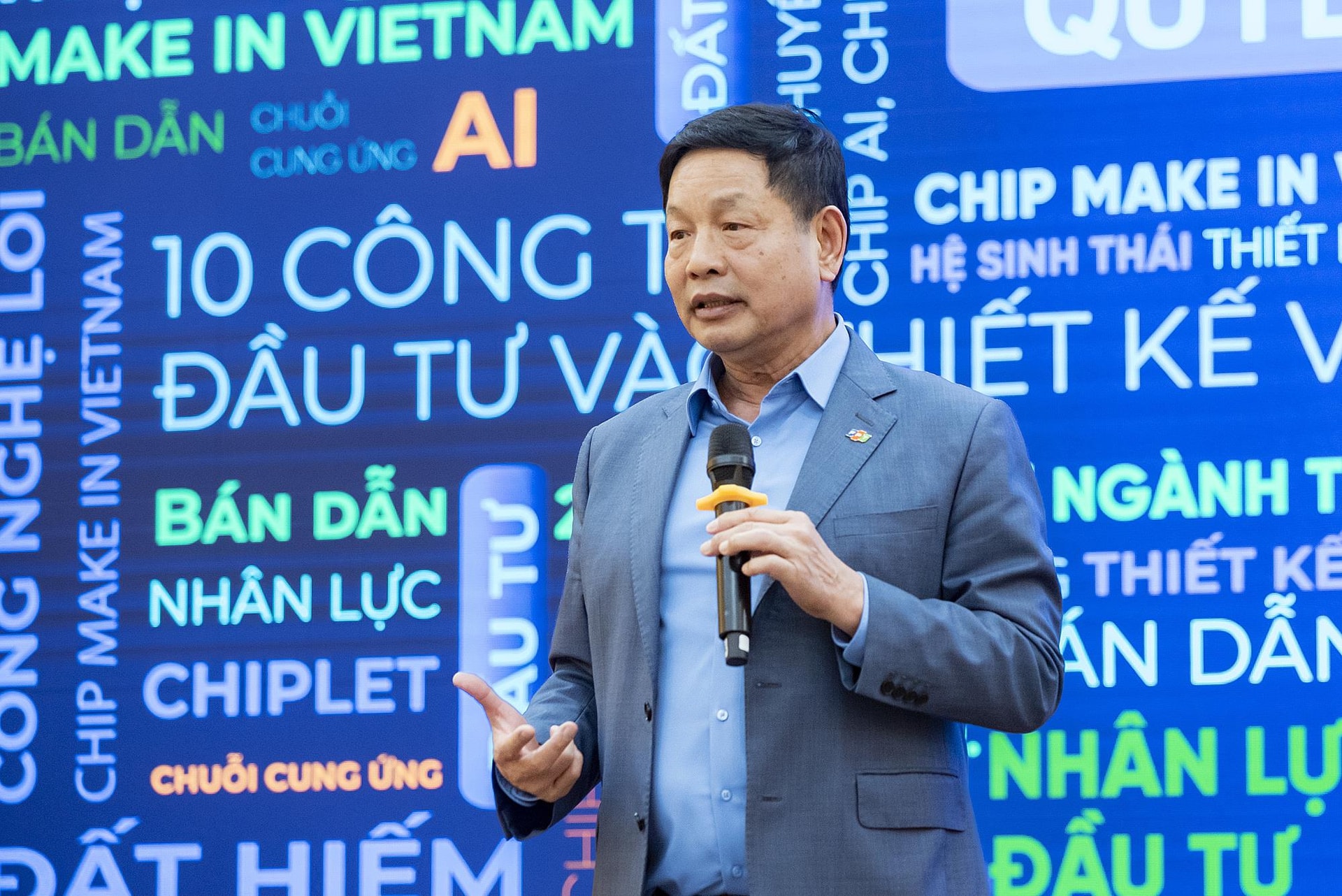 Ông Trương Gia Bình: Làm bán dẫn đòi hỏi con người phải có khát vọng đổi đời- Ảnh 1.