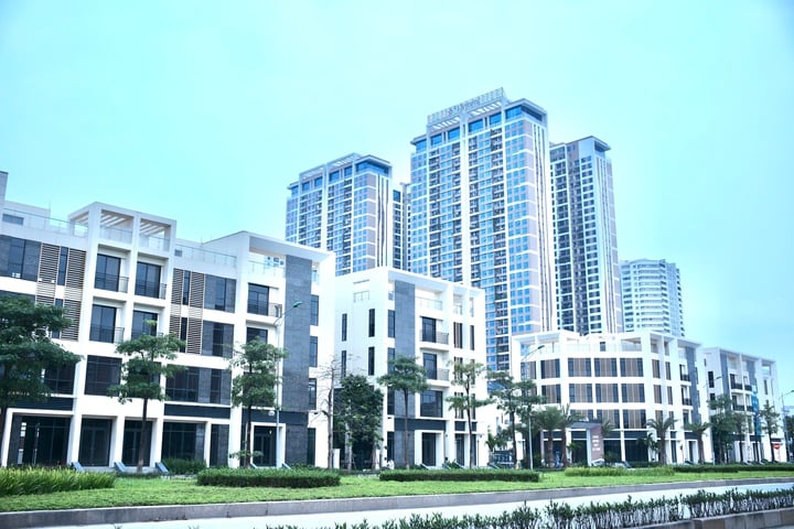 Giá chung cư trung tâm Hà Nội đắt ngang biệt thự, có nên đầu tư?- Ảnh 2. Giá chung cư trung tâm Hà Nội đắt ngang biệt thự, có nên đầu tư?- Ảnh 2.