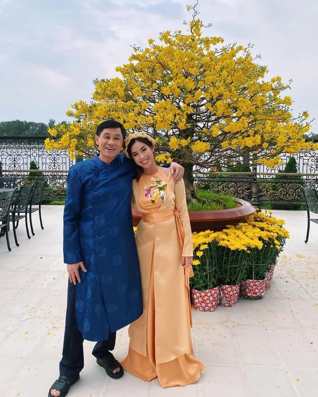 Những ông bố "đỉnh nóc kịch trần" gây dựng nên nền tảng "khủng" từ hai bàn tay trắng, tạo ra cả một thế hệ kế thừa tài năng khiến người ta ngưỡng mộ- Ảnh 11.