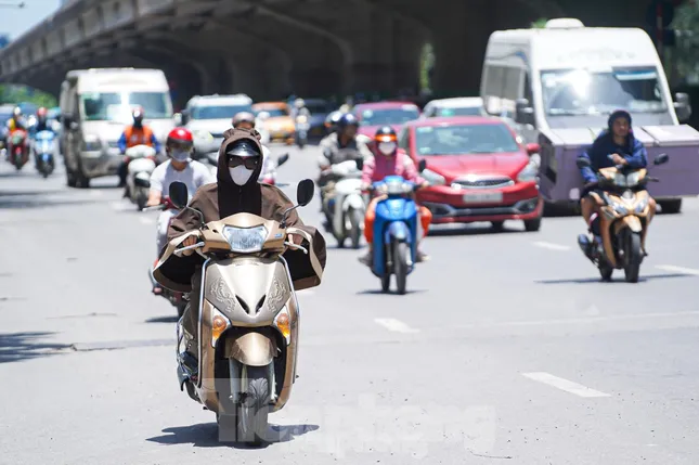 Thời tiết miền Bắc những ngày tới, cảnh báo mưa dông- Ảnh 1.