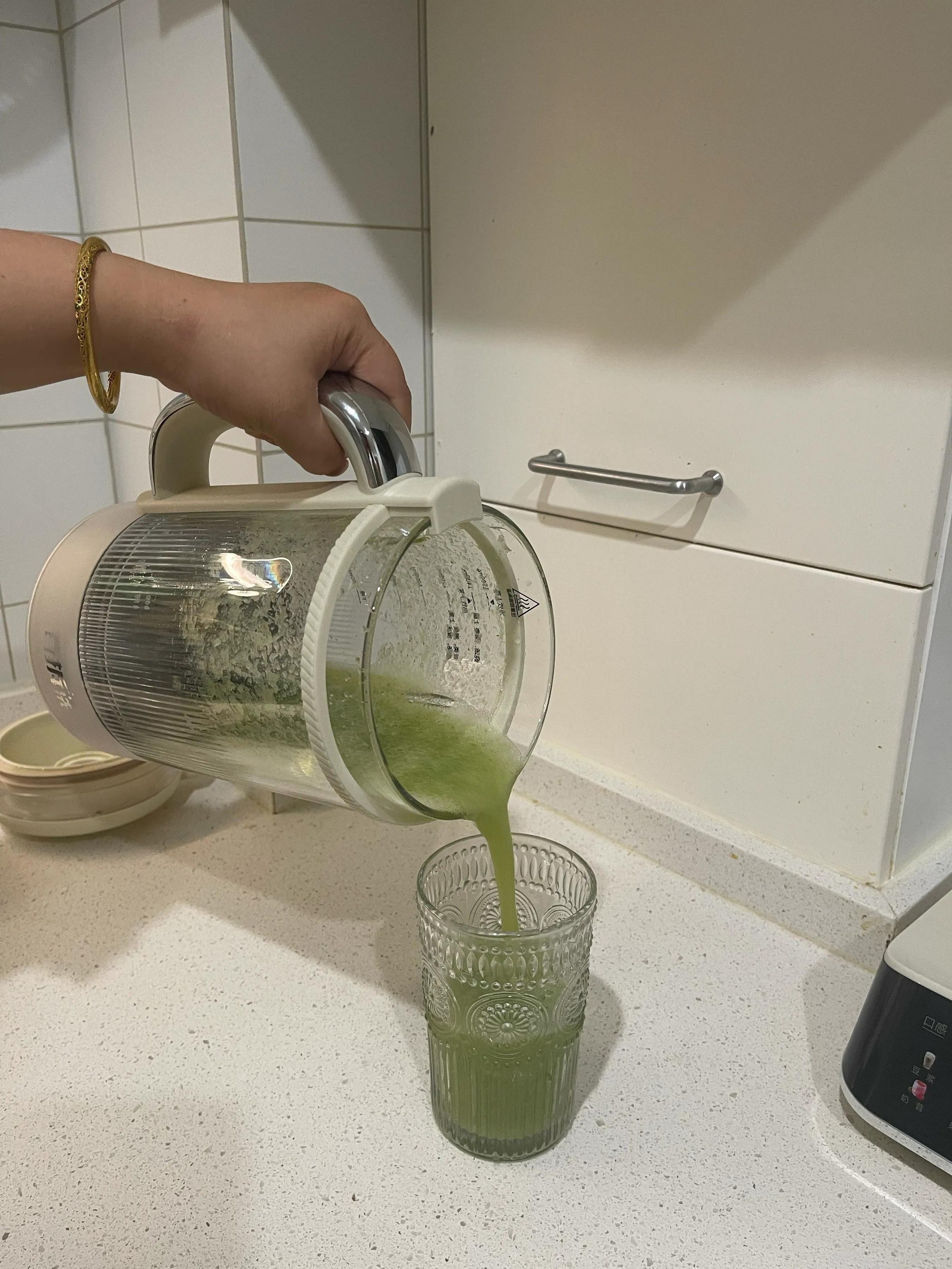 Mua 5 thứ này tưởng "hố đen chi tiêu", dùng rồi mới thấy đáng từng đồng! - Ảnh 2.