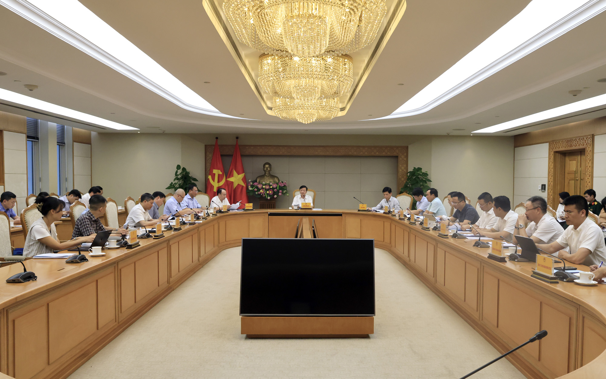 Luật Hàng không cần bảo đảm công bằng giữa doanh nghiệp nhà nước và tư nhân- Ảnh 1.