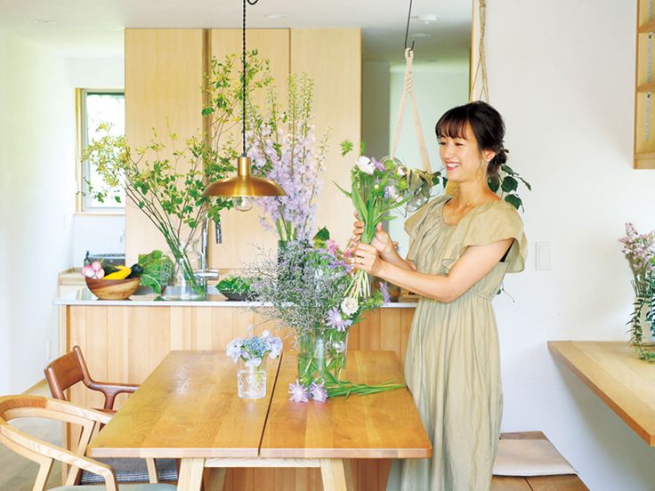 Mẹ ba con gây sốt vì biến căn hộ 99m² thành “thế giới lưu trữ”: Không TV, không dư đồ, cả ba thế hệ sống vẫn gọn gàng- Ảnh 1. Mẹ ba con gây sốt vì biến căn hộ 99m² thành “thế giới lưu trữ”: Không TV, không dư đồ, cả ba thế hệ sống vẫn gọn gàng- Ảnh 1.