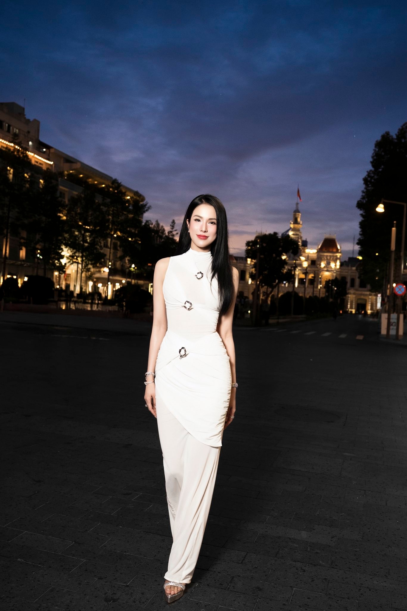 Diệp Lâm Anh body nóng bỏng, sinh đẻ 2 lần cũng như không nhờ đều đặn tránh xa 3 món, hạn chế 1 thứ người Việt hôm nào cũng ăn- Ảnh 10.