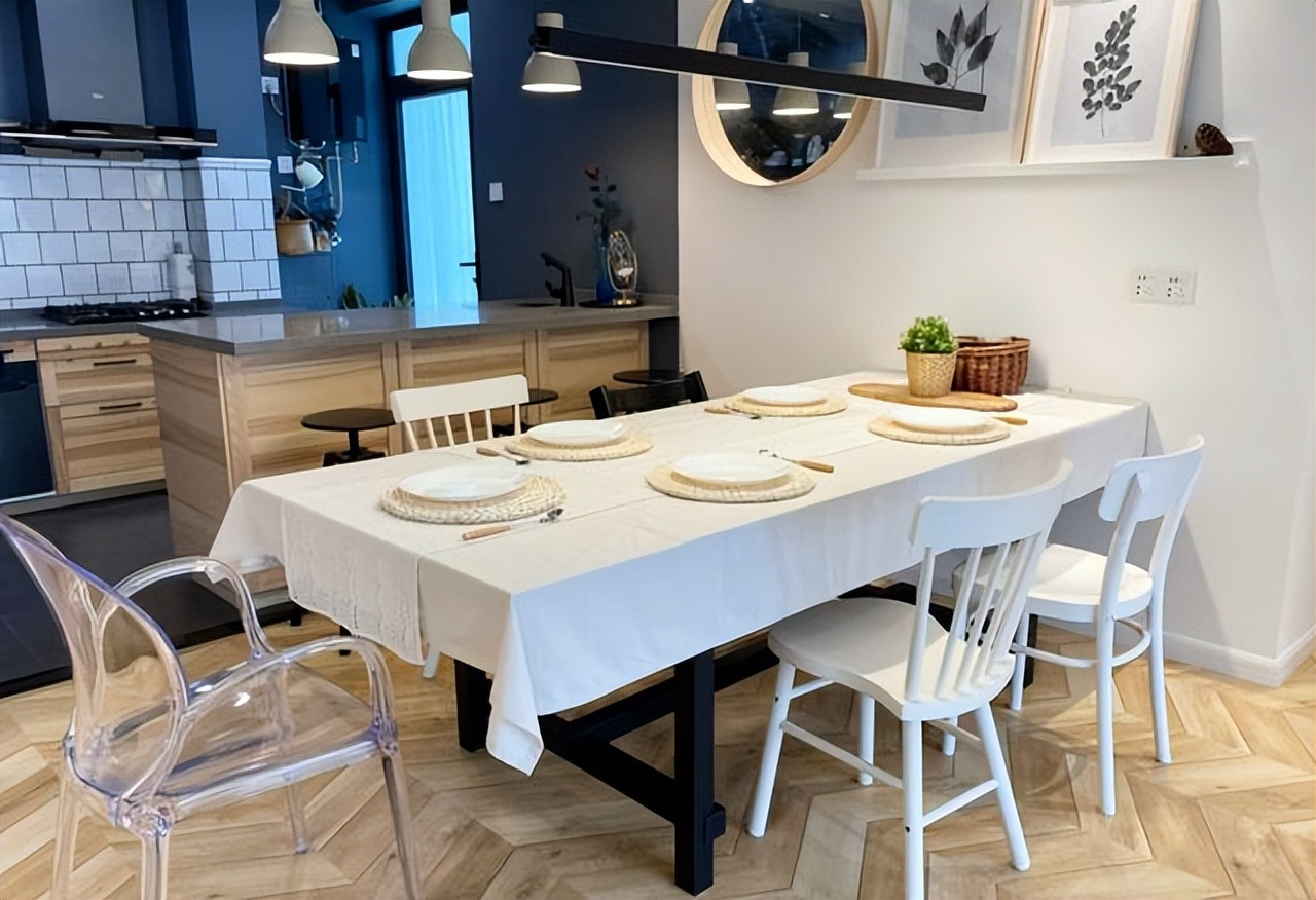 Mẹ ba con gây sốt vì biến căn hộ 99m² thành “thế giới lưu trữ”: Không TV, không dư đồ, cả ba thế hệ sống vẫn gọn gàng- Ảnh 10. Mẹ ba con gây sốt vì biến căn hộ 99m² thành “thế giới lưu trữ”: Không TV, không dư đồ, cả ba thế hệ sống vẫn gọn gàng- Ảnh 10.