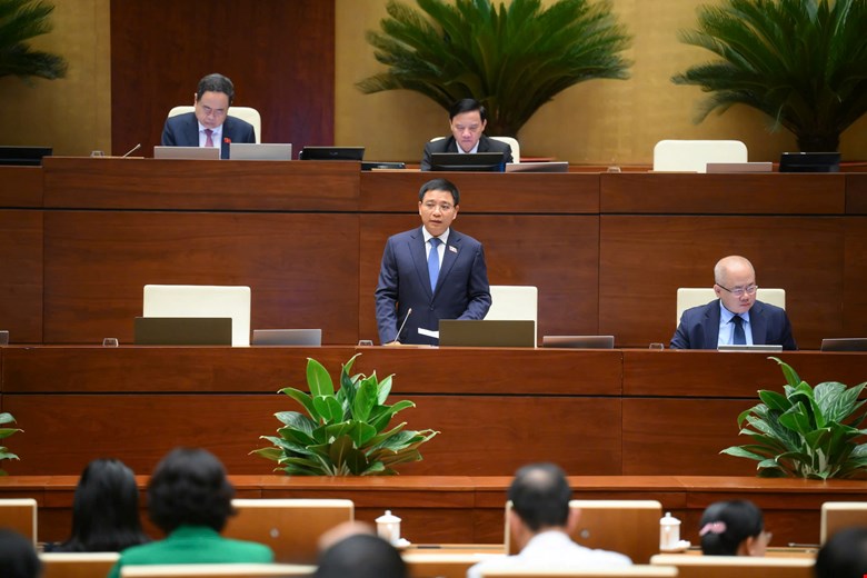 Bộ trưởng Tài chính Nguyễn VănThắng "tiết lộ" việc nâng mức giảm trừ gia cảnh- Ảnh 2.