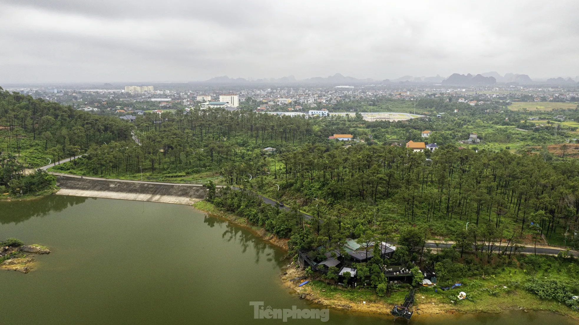 Cận cảnh dự án sân golf nghìn tỷ dưới chân núi Yên Tử 3 Cận cảnh dự án sân golf nghìn tỷ dưới chân núi Yên Tử