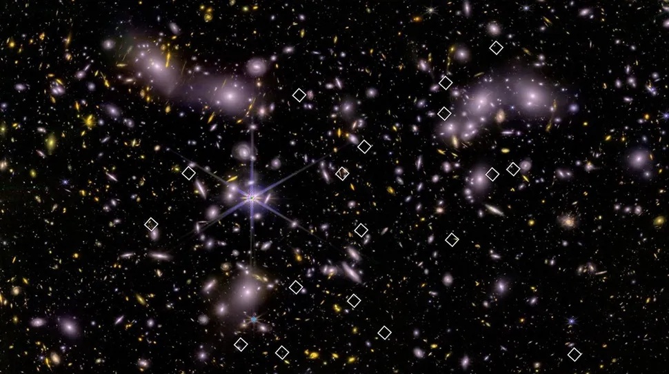 Thứ biến đổi vũ trụ 13 tỉ năm trước lộ ra trong bức ảnh NASA - Ảnh 1.