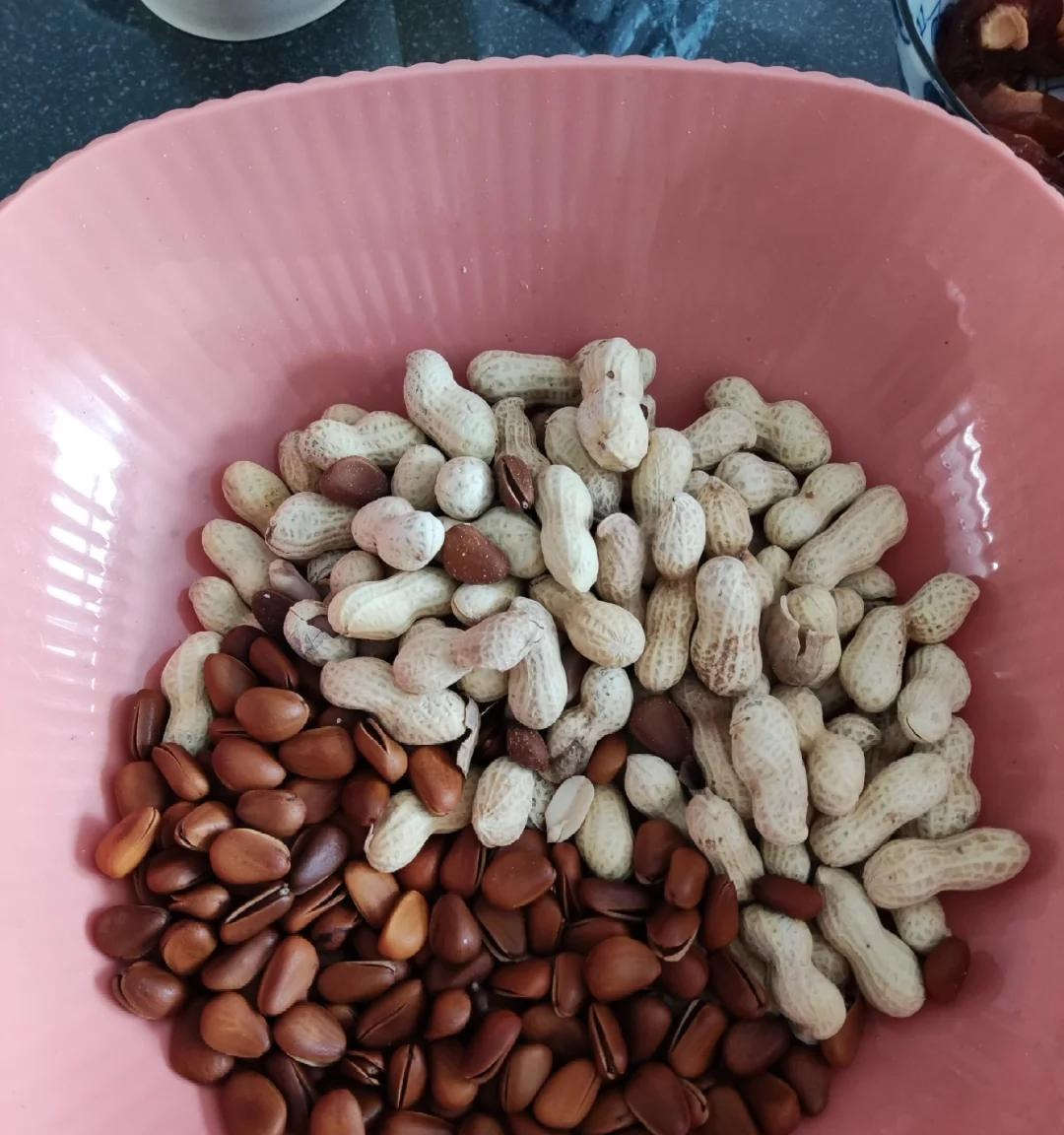 6 thực phẩm KHÔNG NÊN bảo quản trong tủ lạnh: Cái số 4 là sai lầm kinh điển!- Ảnh 5. 6 thực phẩm KHÔNG NÊN bảo quản trong tủ lạnh: Cái số 4 là sai lầm kinh điển!- Ảnh 5.