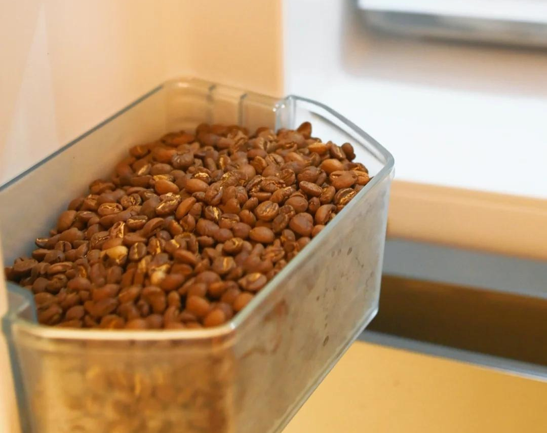 6 thực phẩm KHÔNG NÊN bảo quản trong tủ lạnh: Cái số 4 là sai lầm kinh điển!- Ảnh 8. 6 thực phẩm KHÔNG NÊN bảo quản trong tủ lạnh: Cái số 4 là sai lầm kinh điển!- Ảnh 8.