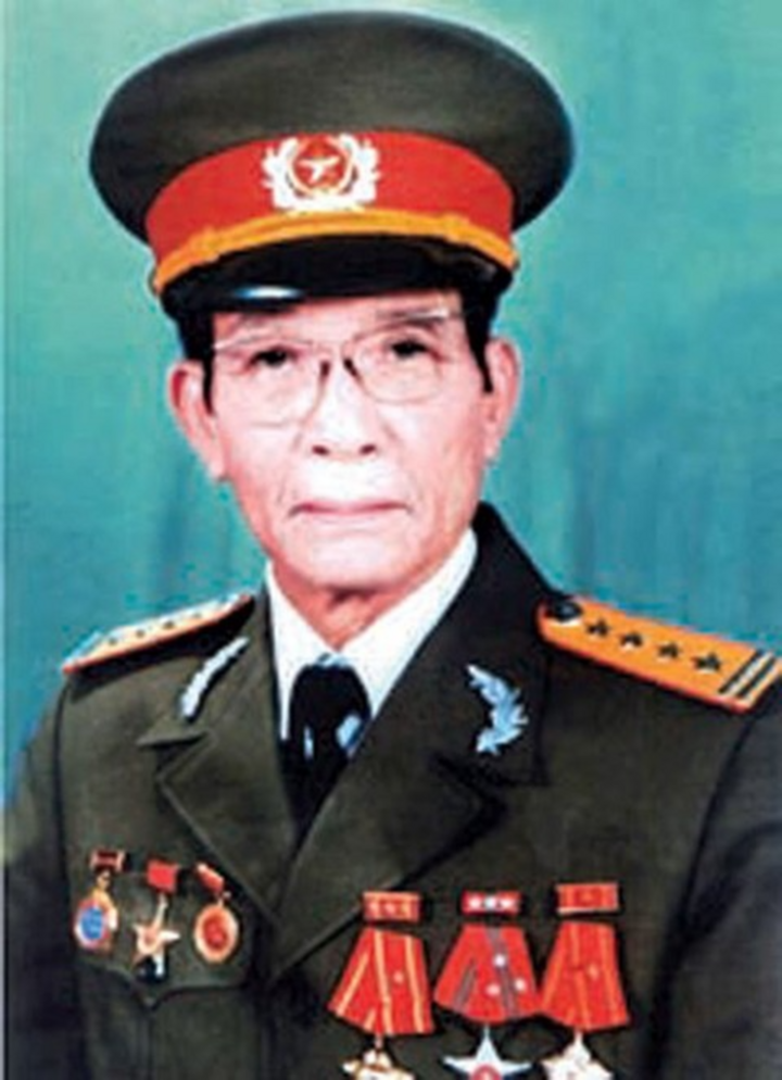 Đại tá tình báo huyền thoại bị địch bắt đi tù vẫn hoàn thành nhiệm vụ truyền tin- Ảnh 1.