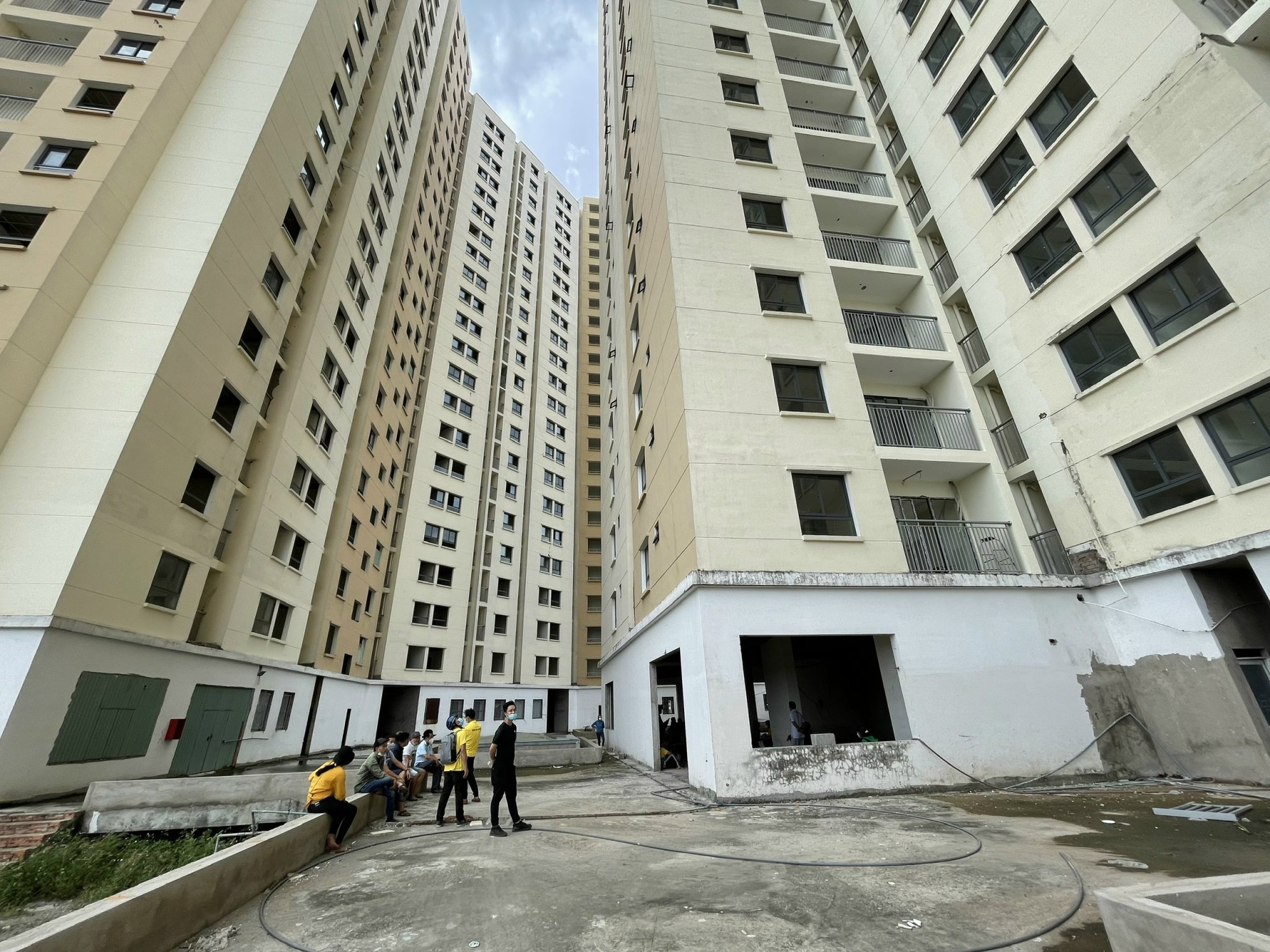 Thống kê mới nhất về nhà ở xã hội: Đã triển khai 686 dự án, hoàn thành 117 dự án - Ảnh 1.