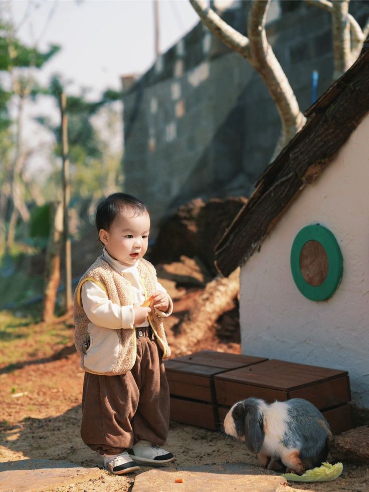 Bố mẹ hoang mang khi con bỗng nhiên hay "kiếm chuyện làm quà", "bịa" ra việc không có thật để gây sự chú ý với người lớn- Ảnh 2. Bố mẹ hoang mang khi con bỗng nhiên hay "kiếm chuyện làm quà", "bịa" ra việc không có thật để gây sự chú ý với người lớn- Ảnh 2.