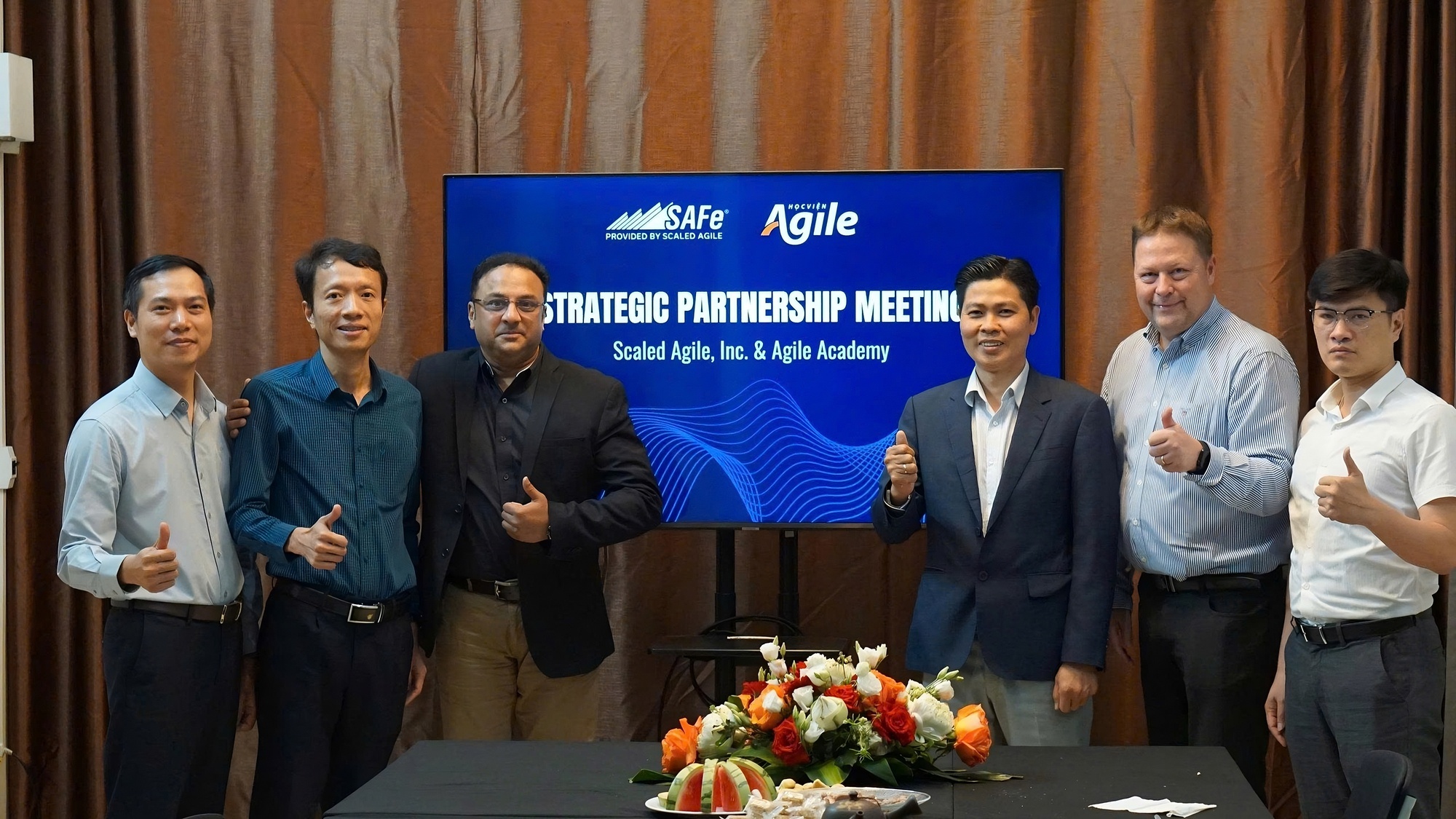 Học viện Agile và Scaled Agile, Inc. hợp tác thúc đẩy chuyển đổi số ngành ngân hàng Việt Nam - Ảnh 1.