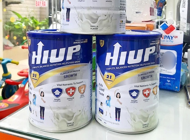 Bà mẹ cho con uống 20 hộp sữa Hiup giả vì tin người nổi tiếng quảng cáo, sản phẩm từng được "nổ" ra sao?- Ảnh 3. Bà mẹ cho con uống 20 hộp sữa Hiup giả vì tin người nổi tiếng quảng cáo, sản phẩm từng được "nổ" ra sao?- Ảnh 3.