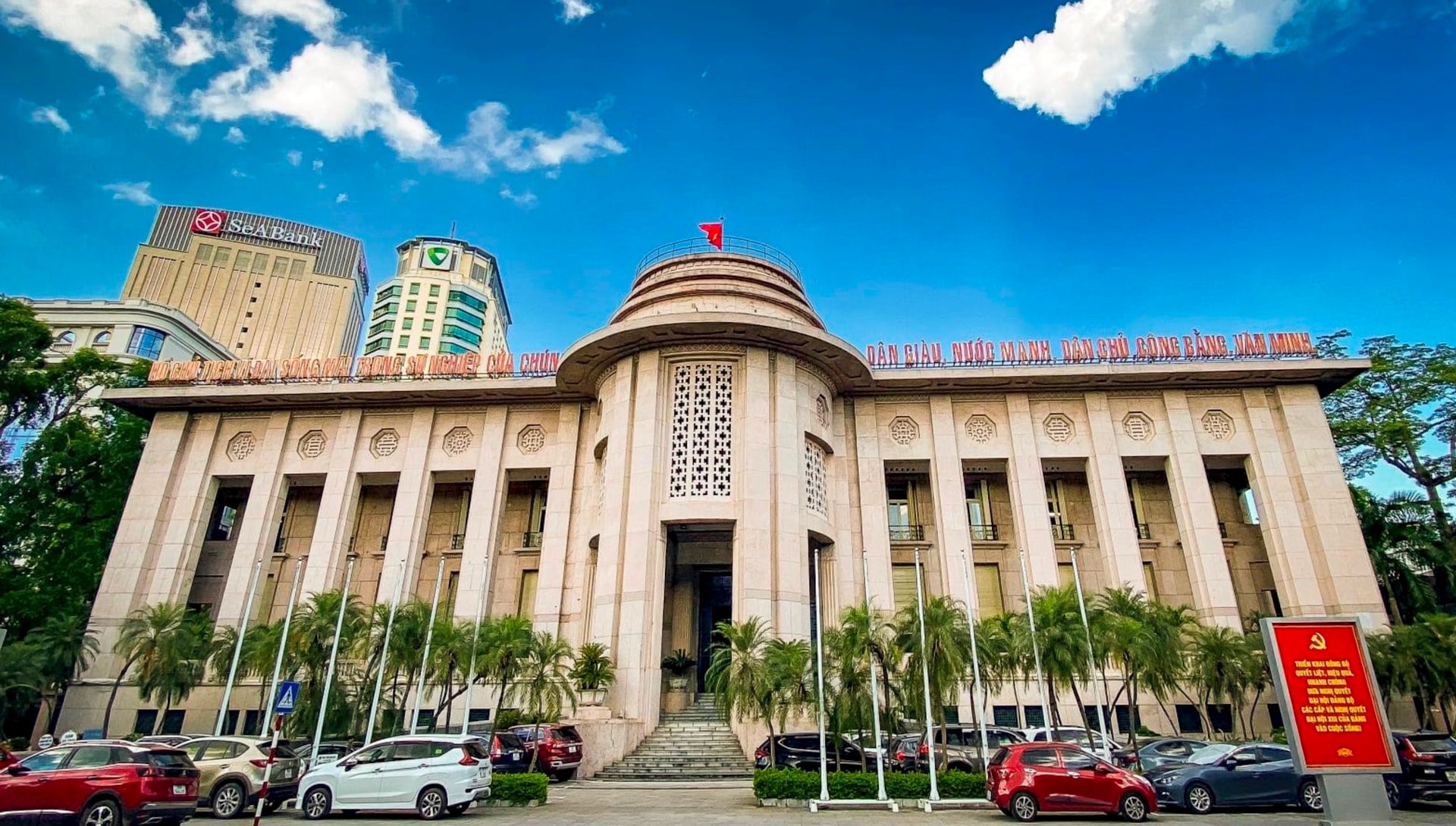 Ngân hàng Nhà nước sắp xếp lại chi nhánh thế nào sau sáp nhập tỉnh thành?- Ảnh 1. Ngân hàng Nhà nước sắp xếp lại chi nhánh thế nào sau sáp nhập tỉnh thành?- Ảnh 1.