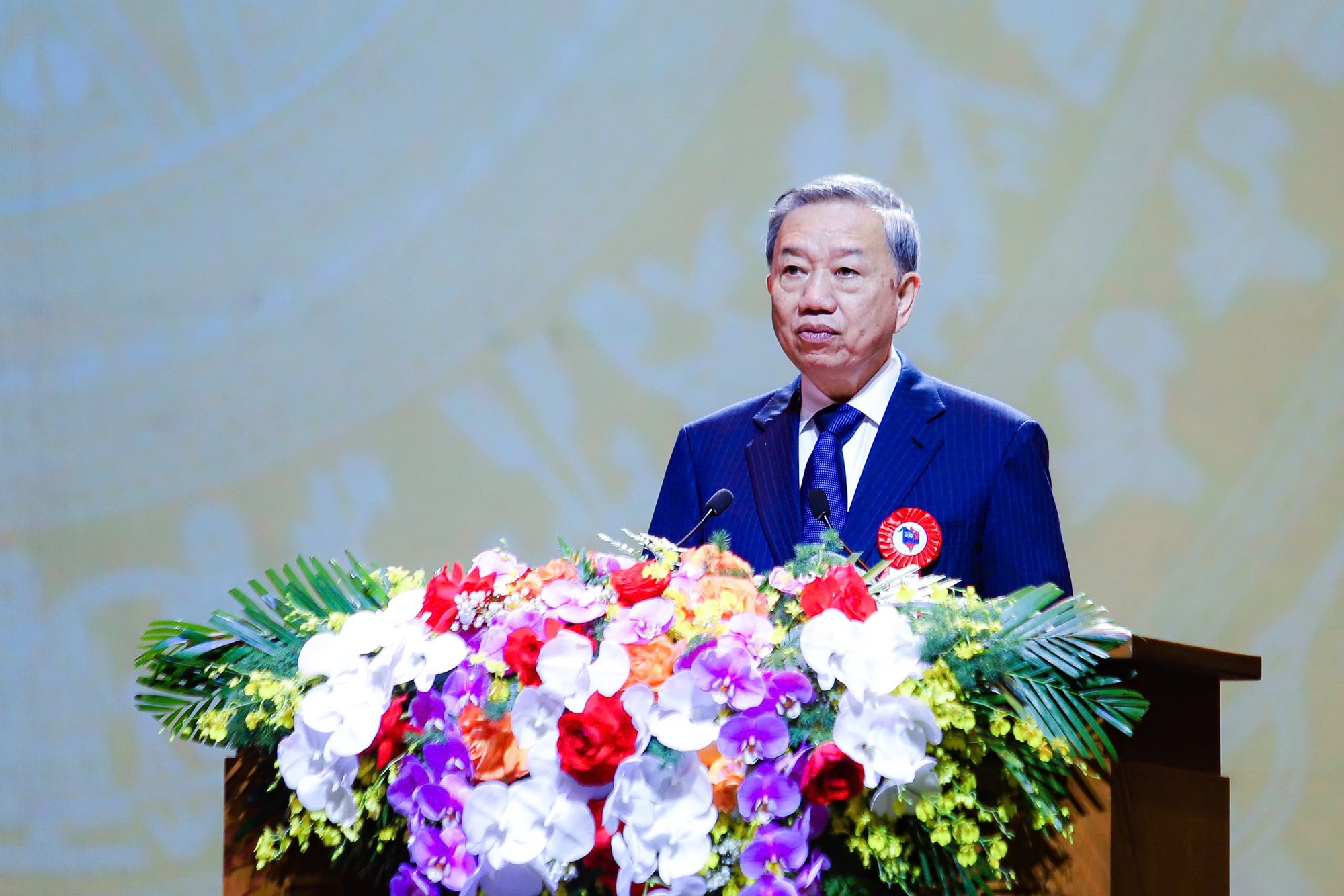 Tổng Bí thư Tô Lâm: Báo chí lan tỏa khát vọng phát triển, xây dựng đất nước hùng cường, thịnh vượng- Ảnh 1. Tổng Bí thư Tô Lâm: Báo chí lan tỏa khát vọng phát triển, xây dựng đất nước hùng cường, thịnh vượng- Ảnh 1.
