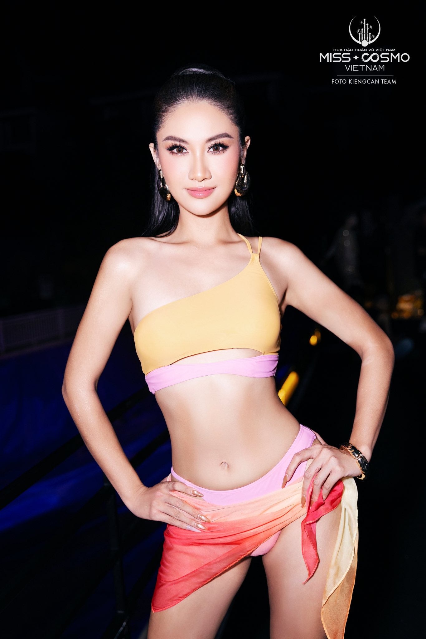 Tất tần tật về tân Hoa hậu Hoàn vũ VN Phương Linh: Học vấn siêu khủng, visual đời thường xịn còn gia thế ra sao?- Ảnh 3. Tất tần tật về tân Hoa hậu Hoàn vũ VN Phương Linh: Học vấn siêu khủng, visual đời thường xịn còn gia thế ra sao?- Ảnh 3.