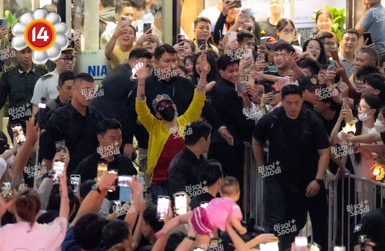 Căn phòng "xịn" nhất khách sạn G-Dragon đang ở: Đắt bậc nhất Việt Nam, có tiền cũng chưa chắc thuê được - Ảnh 1. Căn phòng "xịn" nhất khách sạn G-Dragon đang ở: Đắt bậc nhất Việt Nam, có tiền cũng chưa chắc thuê được - Ảnh 1.