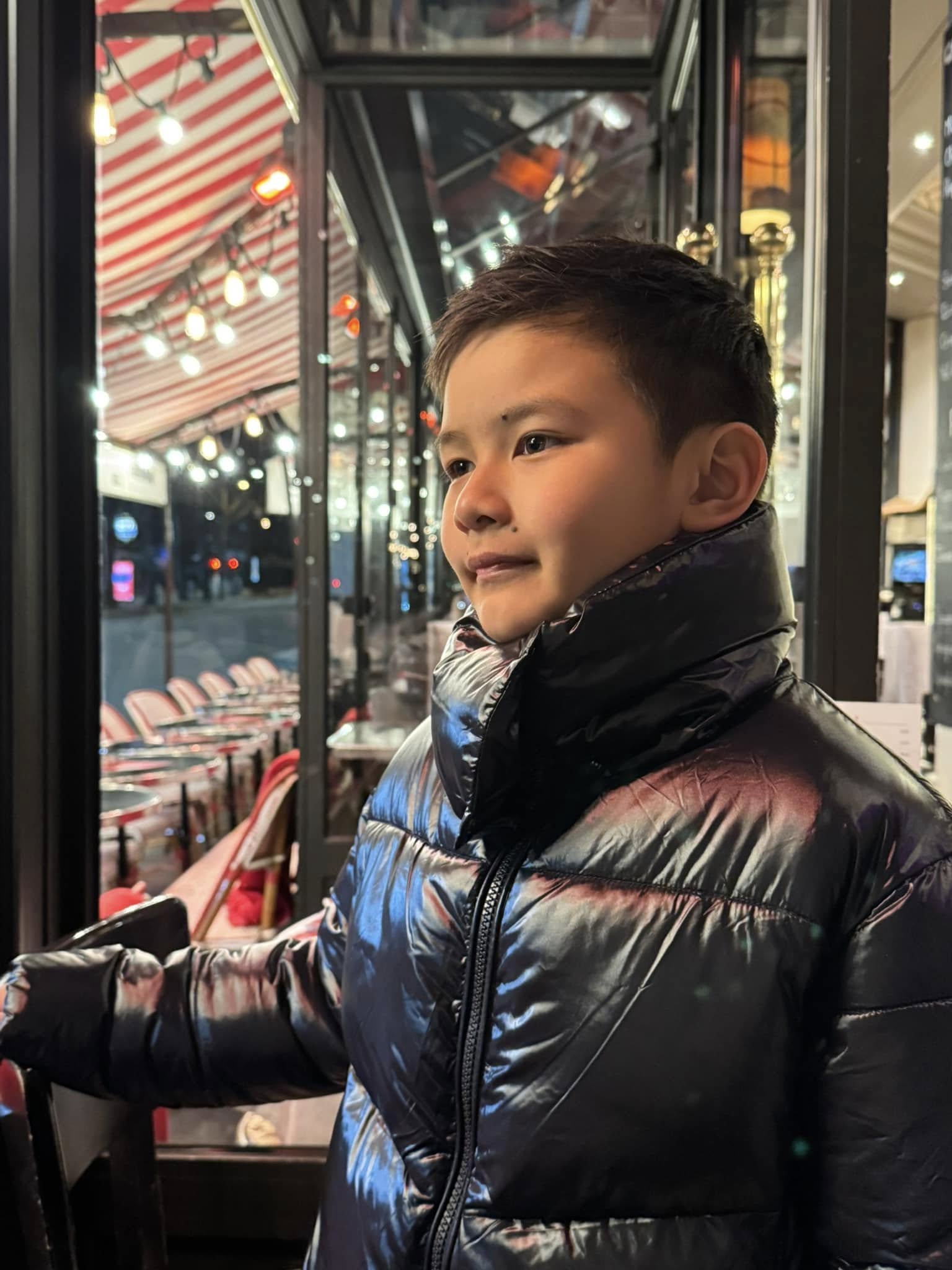 Ba quý tử chuẩn "rich kid" của Vbiz: Sống giữa xa hoa, đồ hiệu chỉ là chuyện nhỏ nhưng giáo dục mới là thứ được đầu tư lớn nhất- Ảnh 23. Ba quý tử chuẩn "rich kid" của Vbiz: Sống giữa xa hoa, đồ hiệu chỉ là chuyện nhỏ nhưng giáo dục mới là thứ được đầu tư lớn nhất- Ảnh 23.