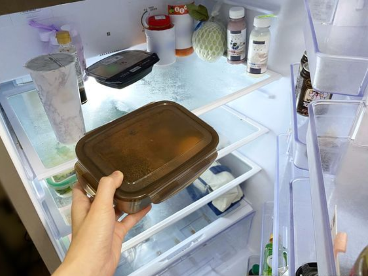 Người đàn ông tử vong sau bữa ăn: “Thủ phạm ẩn giấu” ngay trong tủ lạnh, ai cũng cần cảnh giác- Ảnh 1.