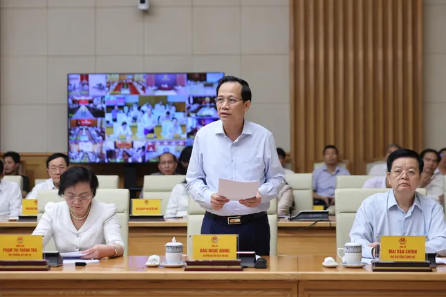 Thủ tướng: Thông xe cao tốc từ Cao Bằng tới Cà Mau trong năm nay 2 Thủ tướng: Thông xe cao tốc từ Cao Bằng tới Cà Mau trong năm nay
