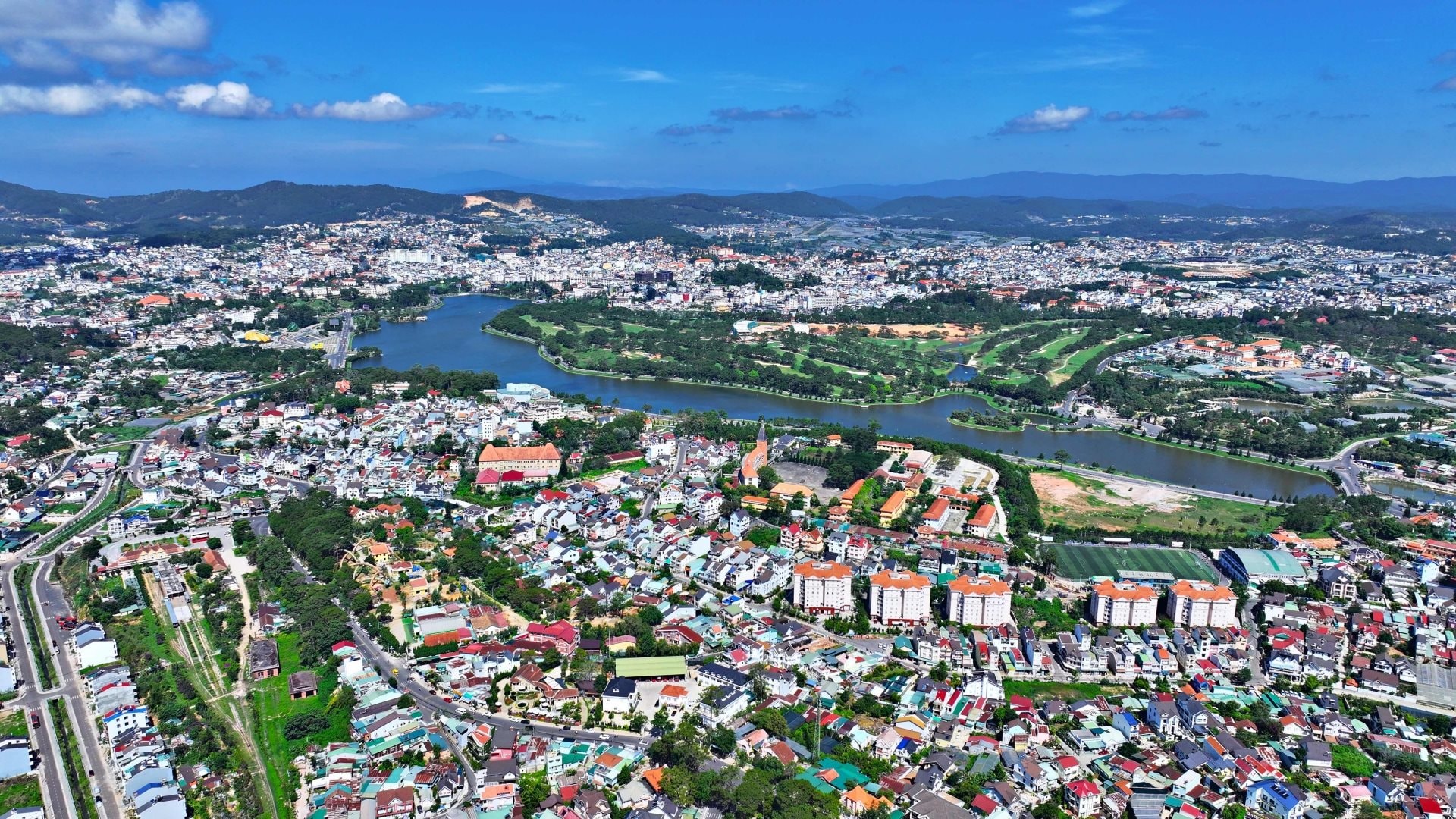 Một tỉnh của Việt Nam có trữ lượng “kho báu” vượt qua cả Mỹ, Nga, Trung Quốc, 1.500 năm mới khai thác hết- Ảnh 4.