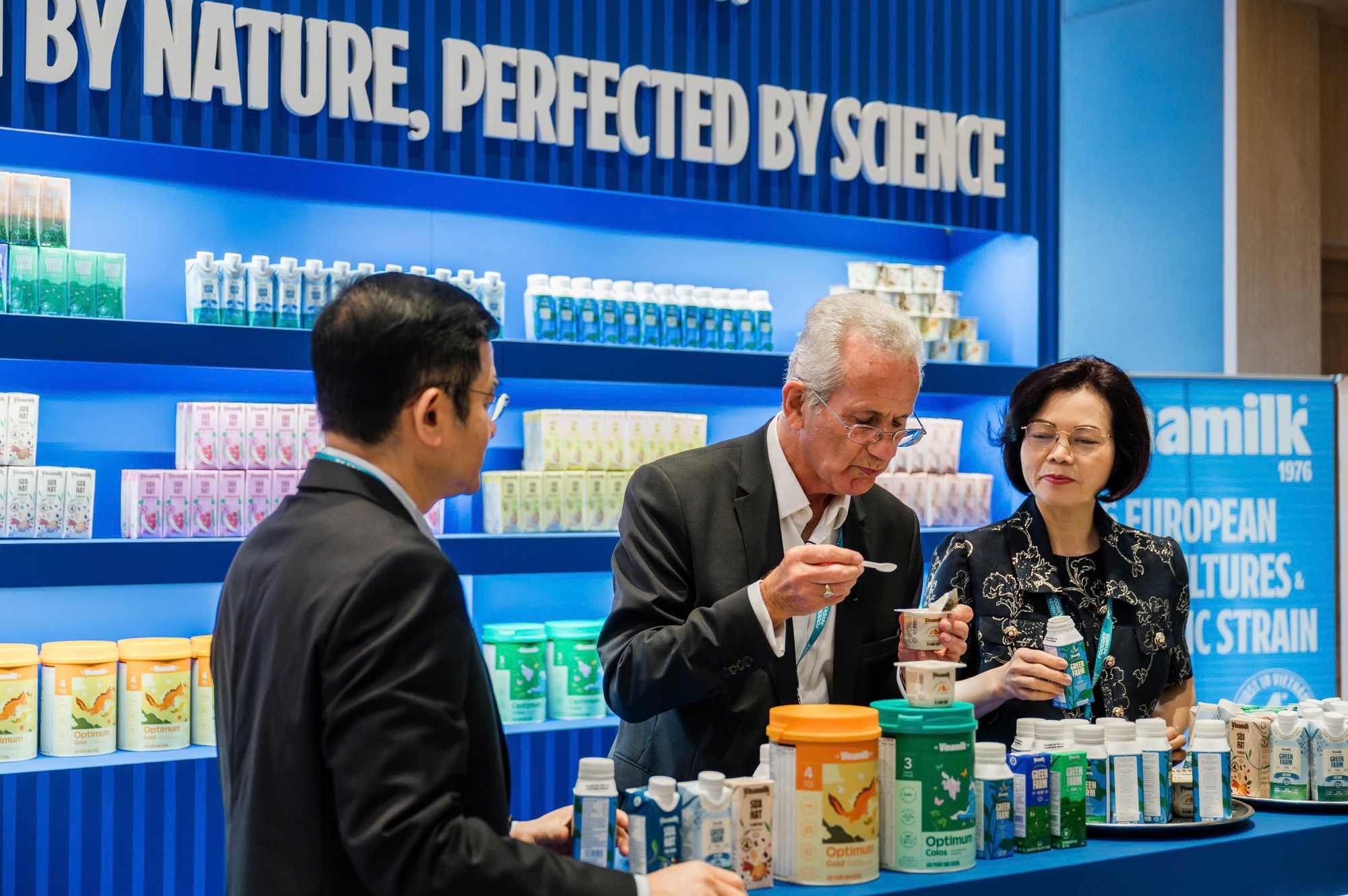 Dấu ấn Vinamilk tại hội nghị sữa toàn cầu: Sữa Việt ngang tầm với thế giới về đổi mới, công nghệ - Ảnh 2.