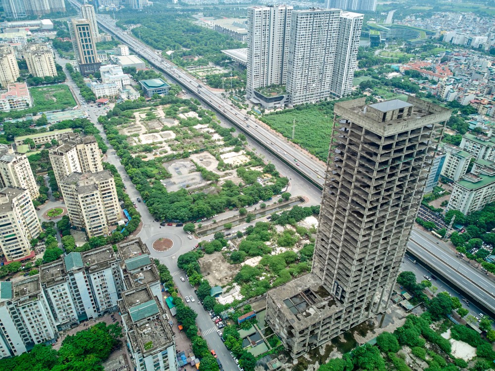 Gần 10 năm bỏ hoang, tòa tháp nghìn tỷ tại đất vàng Hà Nội vừa nhận "tối hậu thư"- Ảnh 2.