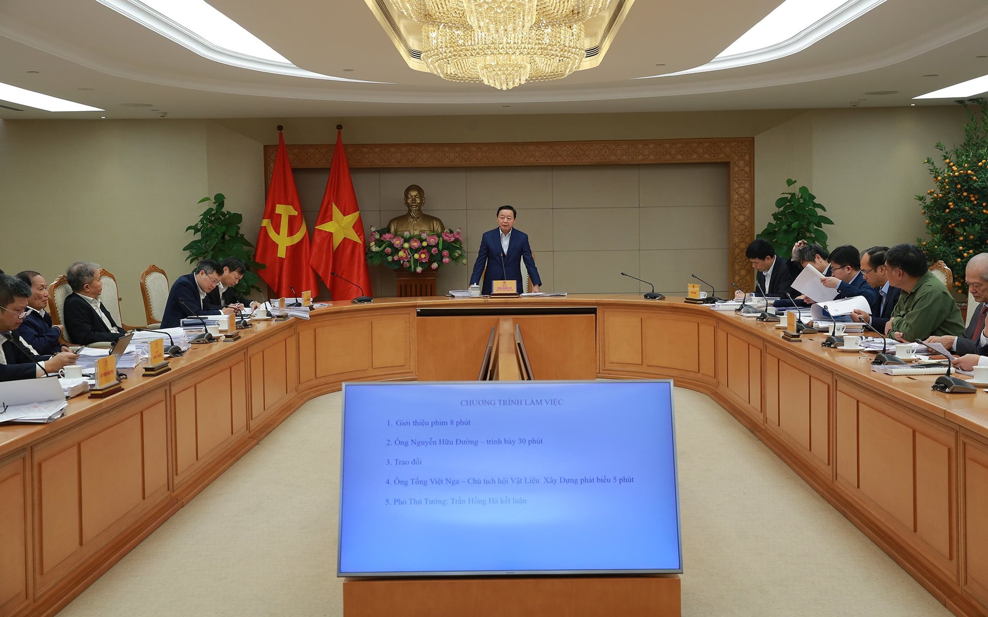 Công văn hỏa tốc về kiến nghị thi công đường cầu cạn và đường sắt đô thị của công ty ông Đường "bia" 2 Công văn hỏa tốc về kiến nghị thi công đường cầu cạn và đường sắt đô thị của công ty ông Đường "bia"