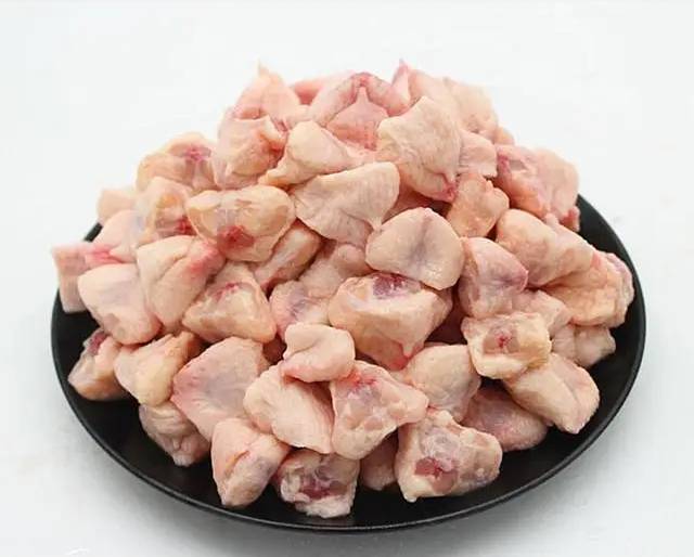 Thịt gà ngon và bổ dưỡng nhưng có 7 bộ phận của con gà chớ dại mà ăn nhiều vì dễ chứa rác thải, độc tố, kim loại nặng- Ảnh 4. Thịt gà ngon và bổ dưỡng nhưng có 7 bộ phận của con gà chớ dại mà ăn nhiều vì dễ chứa rác thải, độc tố, kim loại nặng- Ảnh 4.