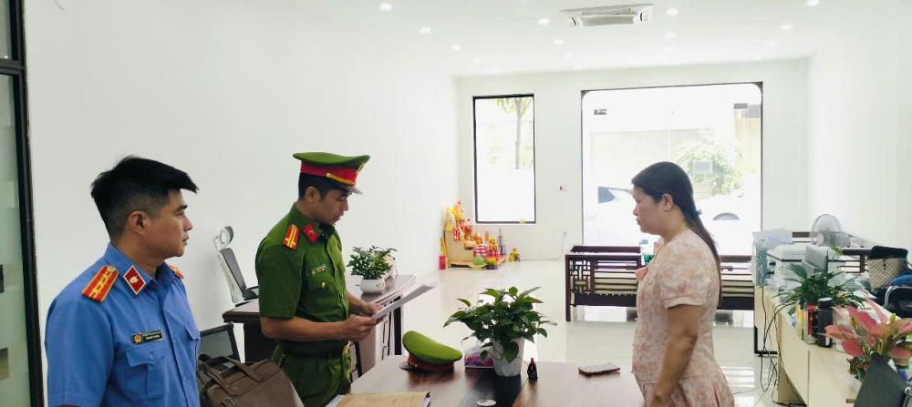Bắt 3 cát tặc sông Lam, thu lợi bất chính hơn 5 tỷ đồng - Ảnh 3.