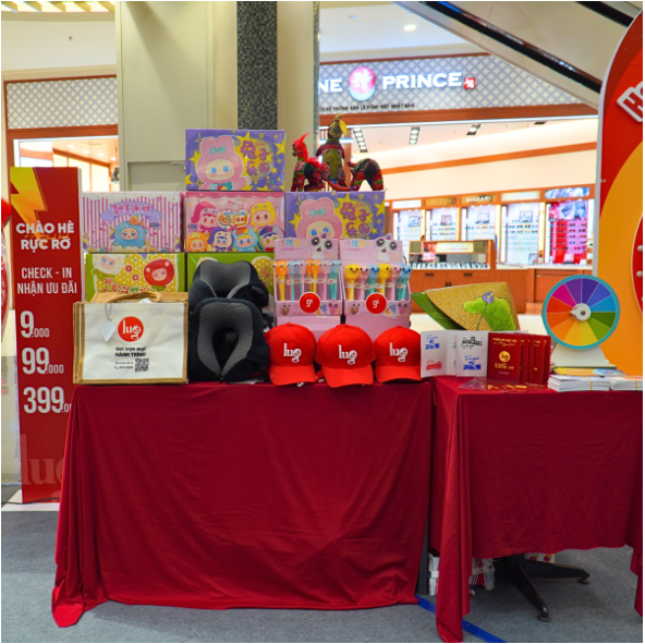 LUG "châm ngòi" mùa hè rực rỡ tại Aeon Mall Hà Đông: Vali từ 399K, quét sạch quà tặng 100%- Ảnh 3.