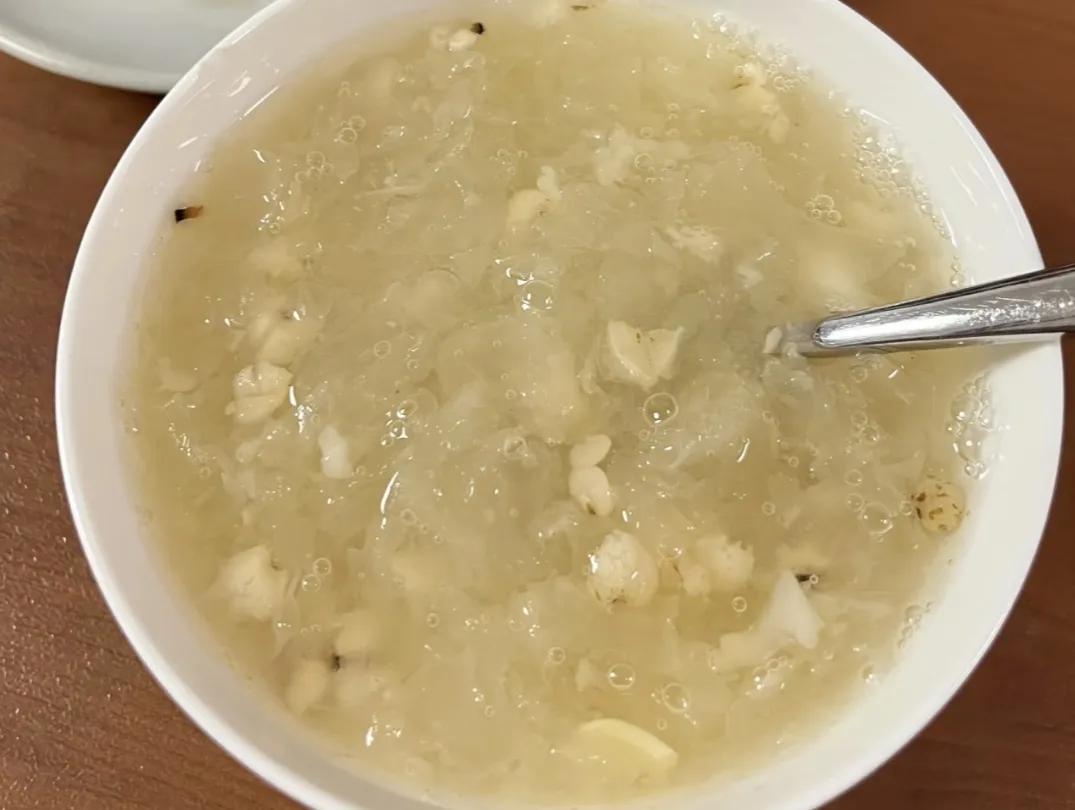 Hè đến, đừng bỏ qua món ăn trắng tinh mát lành này: "Quét sạch" lá phổi, thở dễ, ngủ sâu, da đẹp lên từng ngày! - Ảnh 5.