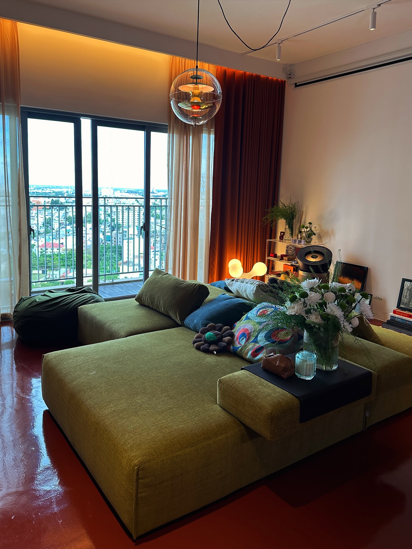 Bán penthouse 12 tỷ, Quỳnh Anh Shyn tậu căn hộ mới: Xịn xò, "nghệ" gấp N lần - Ảnh 13.