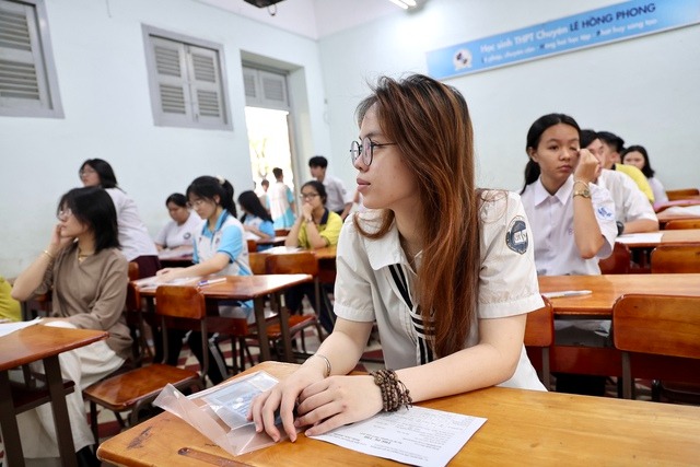Nhà có con, cháu thi THPT: KHÔNG đăng 5 thứ này lên MXH- Ảnh 1. Nhà có con, cháu thi THPT: KHÔNG đăng 5 thứ này lên MXH- Ảnh 1.