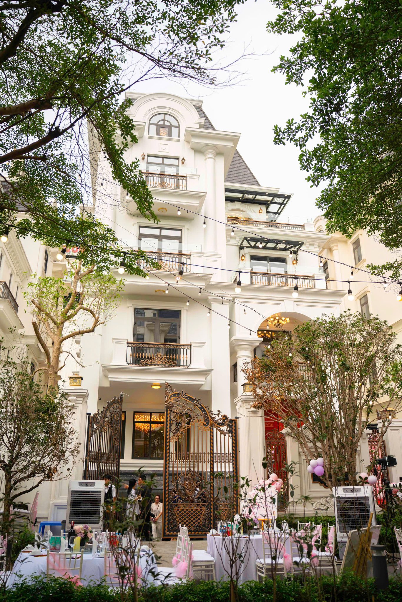 "Bóc" 2 BĐS trên 100 tỷ của Hoàng Hường, một trong số đó bị soi có dấu hiệu lạ- Ảnh 7.