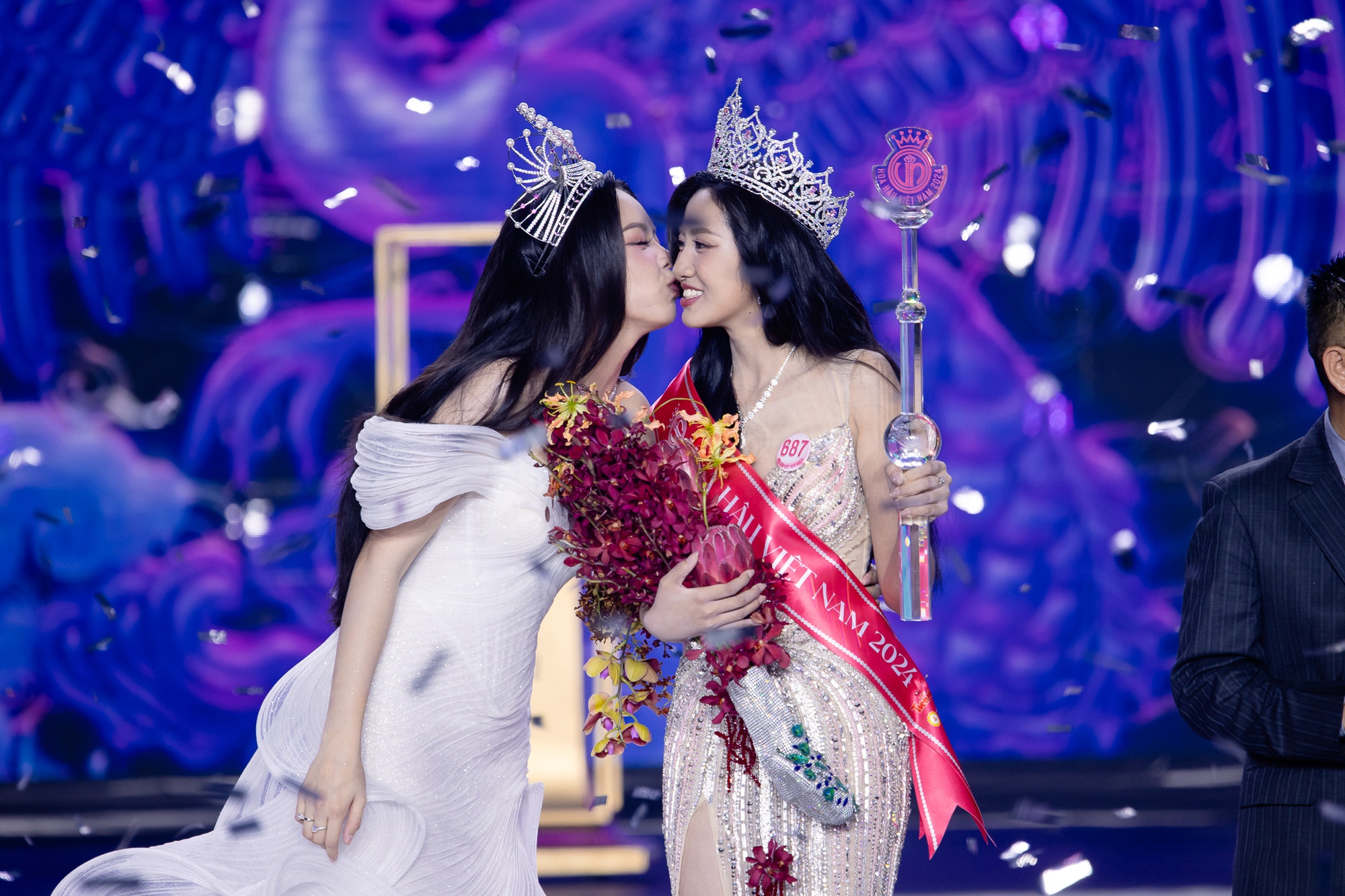 Hà Trúc Linh đăng quang Hoa hậu Việt Nam 2024!- Ảnh 7.