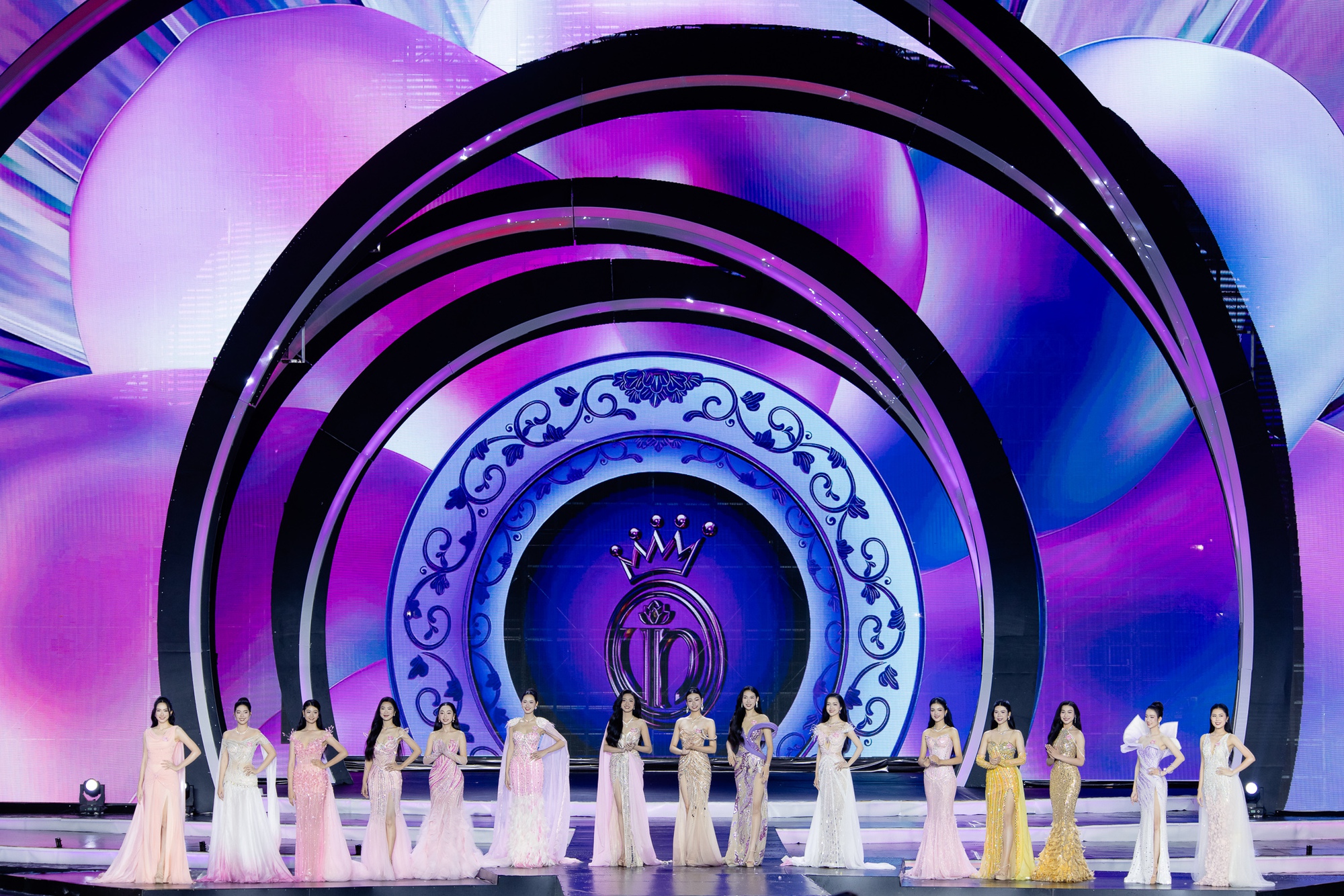 Hà Trúc Linh đăng quang Hoa hậu Việt Nam 2024!- Ảnh 22.