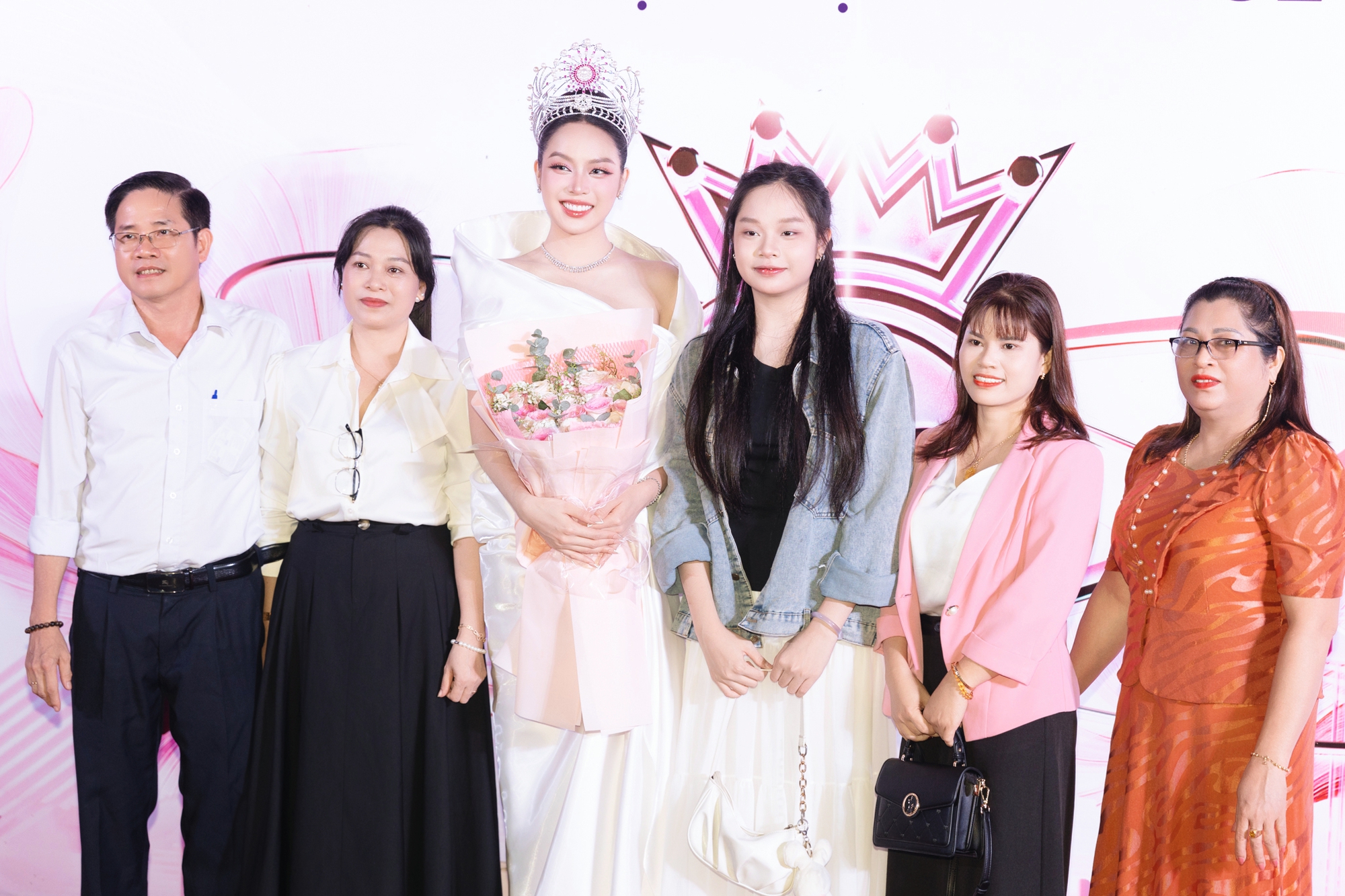 Hà Trúc Linh đăng quang Hoa hậu Việt Nam 2024!- Ảnh 43.