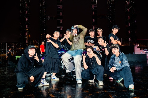 MONO lộ visual "tuyệt đối điện ảnh" qua cam thường, Tăng Duy Tân lên tiếng tin hẹn hò Bích Phương- Ảnh 8.