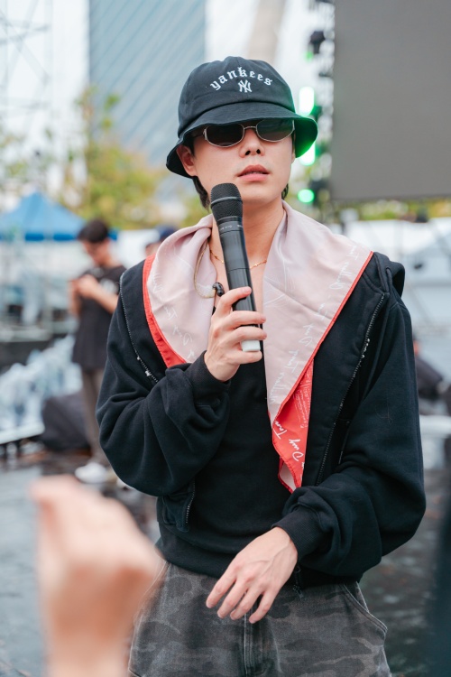 MONO lộ visual "tuyệt đối điện ảnh" qua cam thường, Tăng Duy Tân lên tiếng tin hẹn hò Bích Phương- Ảnh 14.