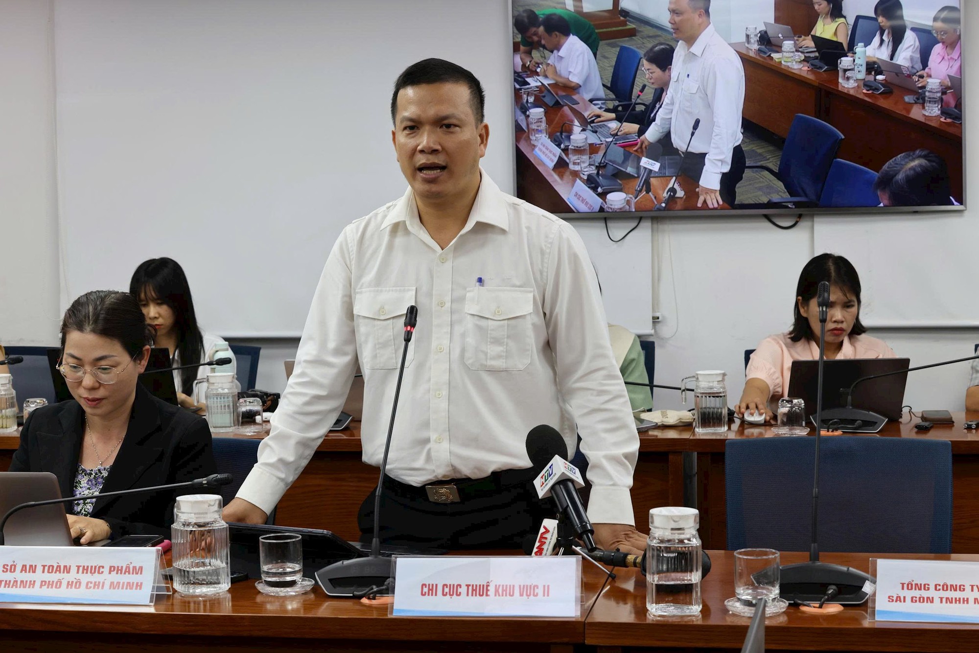 Lãnh đạo Chi cục Thuế: 'Chỉ nhận thanh toán tiền mặt có thể bị xác định là trốn thuế, truy thu từ 1-3 lần thuế' - Ảnh 1.