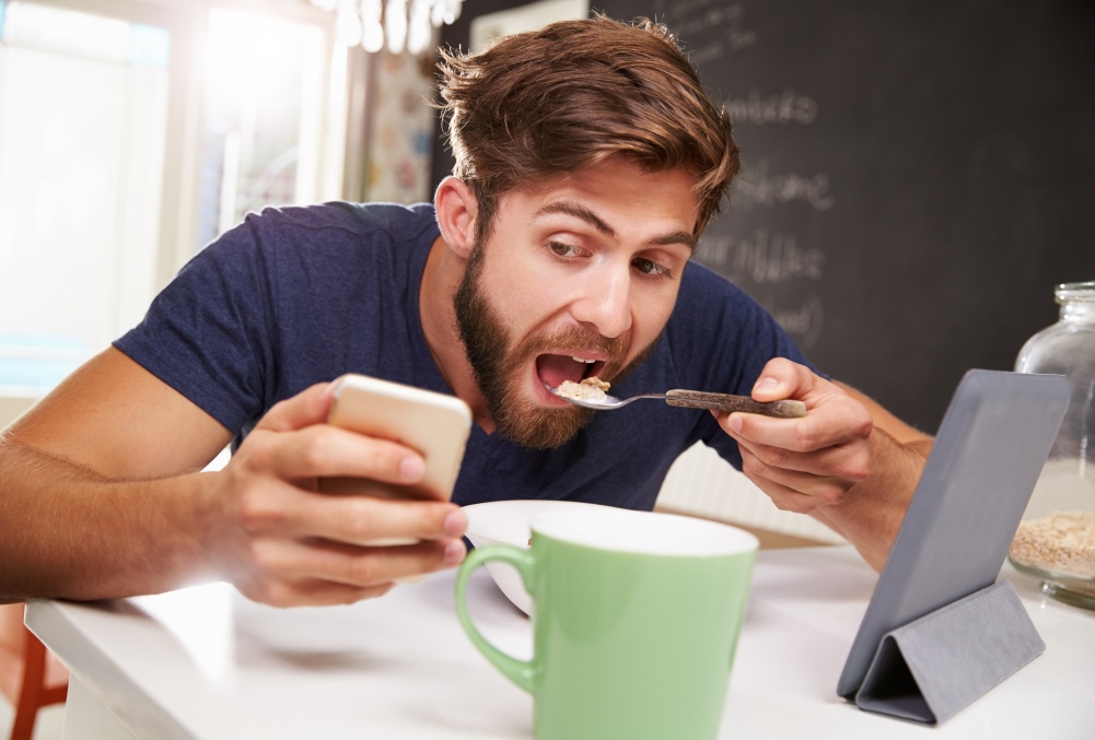 Cảnh báo 1 thói quen nhiều người mắc có thể khiến gan "ngập trong mỡ": Ai mắc cần sửa ngay! - Ảnh 2. Cảnh báo 1 thói quen nhiều người mắc có thể khiến gan "ngập trong mỡ": Ai mắc cần sửa ngay! - Ảnh 2.