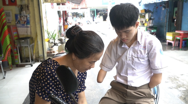 Nhìn lại kỳ thi tốt nghiệp THPT đặc biệt nhất lịch sử- Ảnh 4. Nhìn lại kỳ thi tốt nghiệp THPT đặc biệt nhất lịch sử- Ảnh 4.