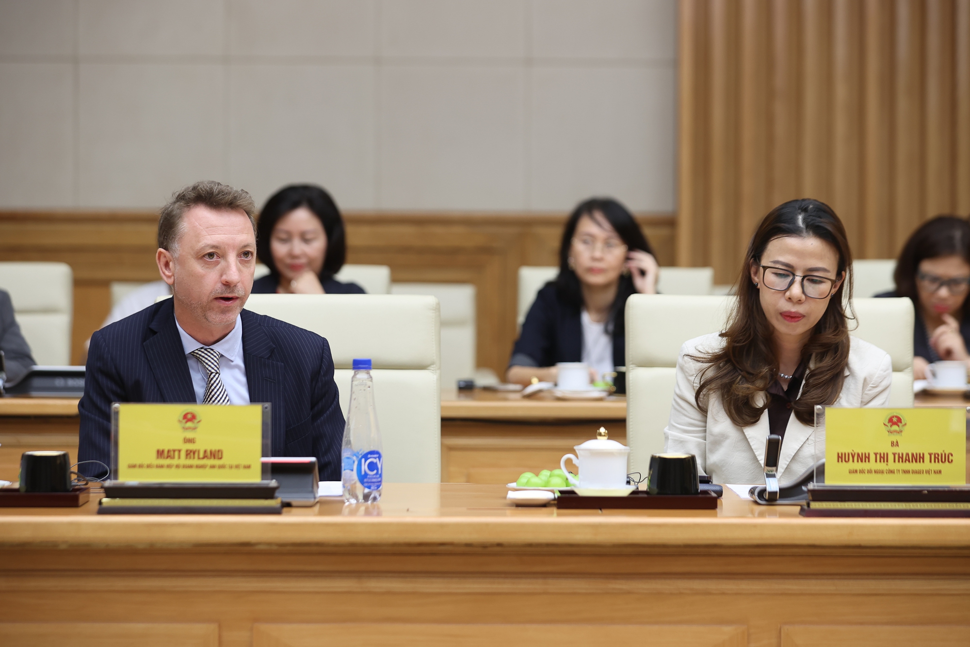 Thủ tướng kêu gọi doanh nghiệp Anh đưa thương mại và đầu tư song phương vượt 10 tỉ USD- Ảnh 6.