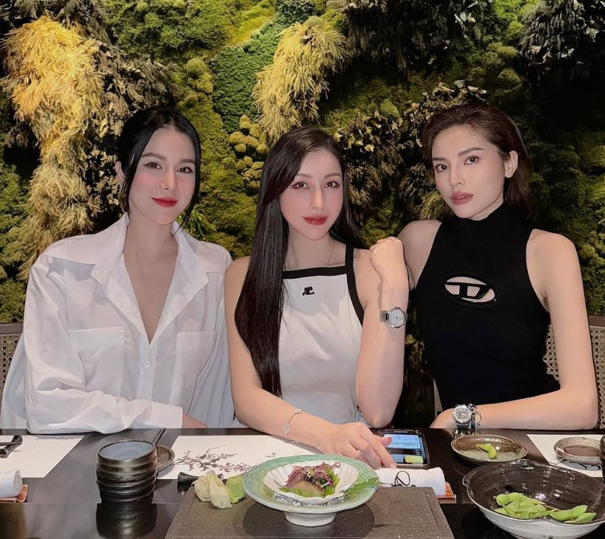 Hoa hậu Lam Cúc là ai?- Ảnh 2.