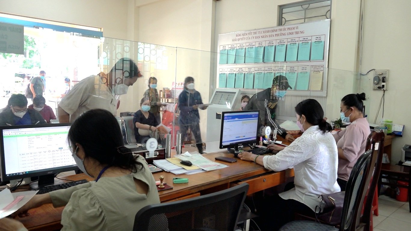 Thông tin mới nhất về tuyển dụng công chức từ ngày 1-7-2025- Ảnh 1.